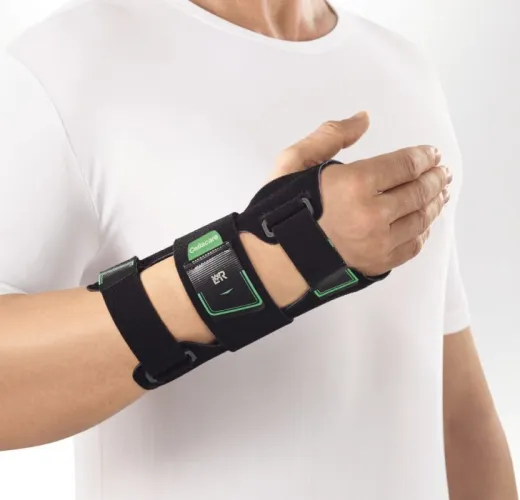 Handgelenkorthese Cellacare Manu Control Classic schwarz-grün