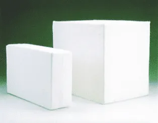 Stufenlagerungskissen mit Kunstlederbezug weiß