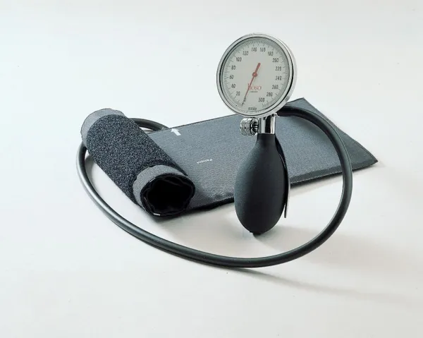 Blutdruckmessgerät roid I aneroid