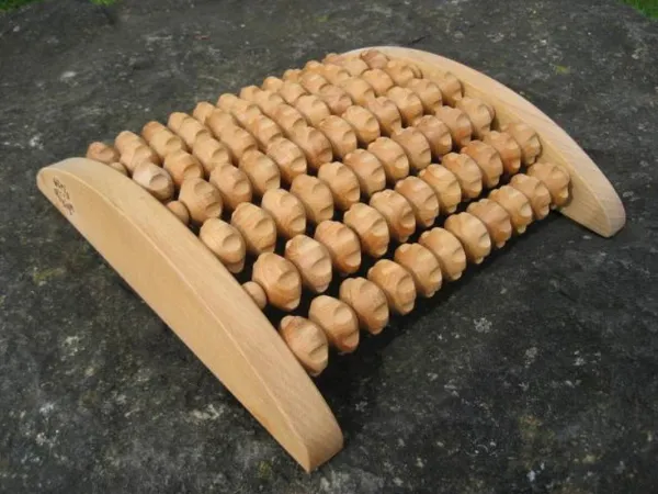 Massageroller zur Fußmassage, Buchenholz