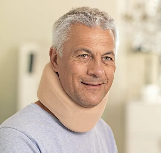 Cervicalstütze Actimove Cerviforte haut