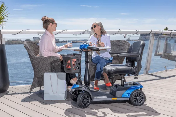 Elektro-Scooter COLIBRI 4-rad 6km/h saphirblau