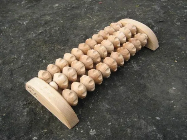 Massageroller zur Fußmassage, Buchenholz